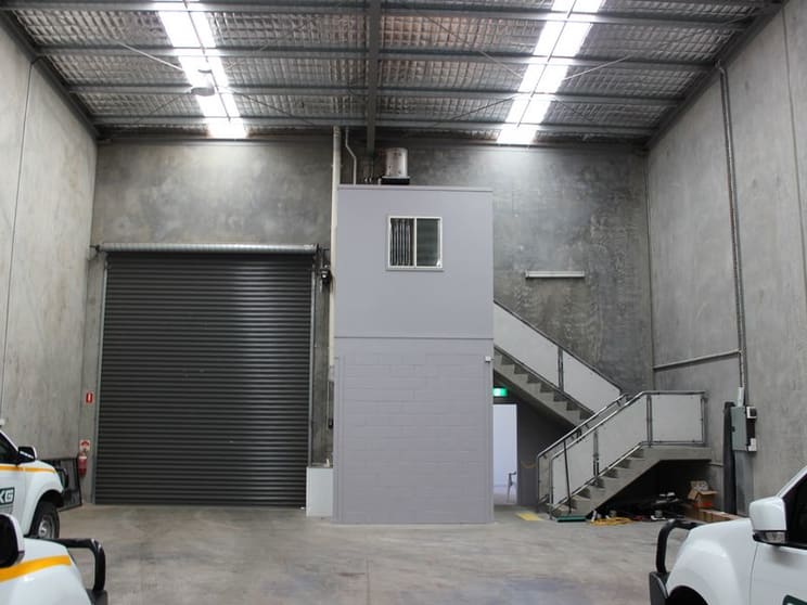 4A/7-9 Gardner Court Wilsonton QLD 4350 - Image 3