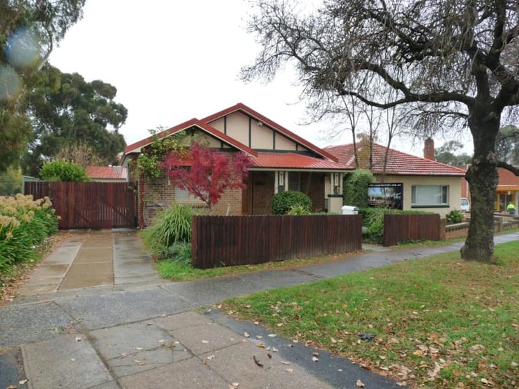 83 Glenroi Ave Orange NSW 2800 - Image 1