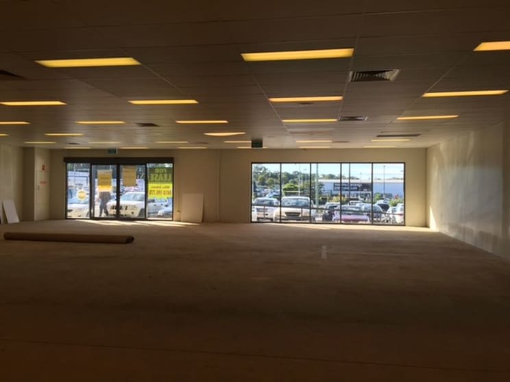 Click to view all images 2A/42 Shore Street Ormiston QLD 4160 - Image 3