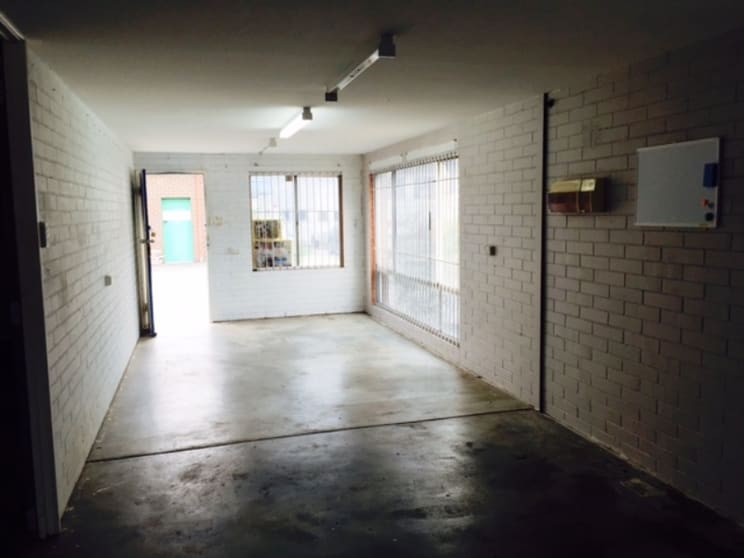 Click to view all images Unit 11 / /9 Milford Street East Victoria Park WA 6101 - Image 3