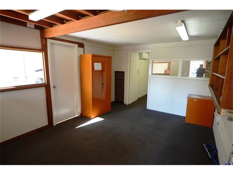 54 Robert Street Wickham NSW 2293 - Image 3