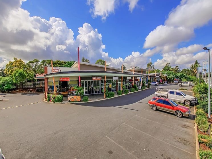 Underwood QLD 4119 - Image 2