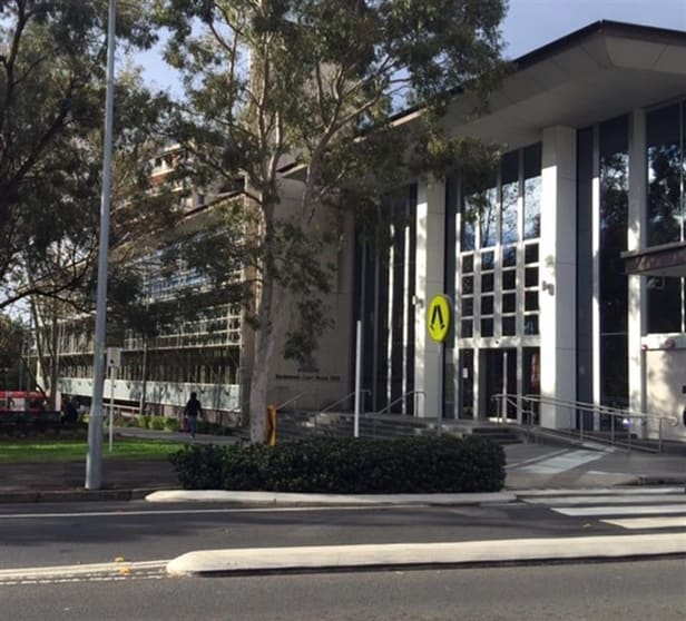 Suite 3,L2/398 CHAPEL Rd Bankstown NSW 2200 - Image 3