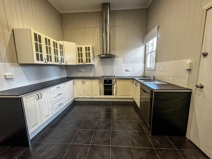 161/Kerridges Road Glen Aplin QLD 4381 - Image 2