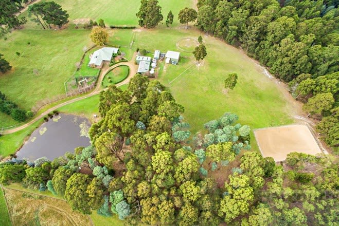 Click to view all images 169 Watsons Road Kettering TAS 7155 - Image 1