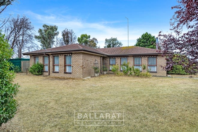 Click to view all images 4 Kingston Court Smythes Creek VIC 3351 - Image 2
