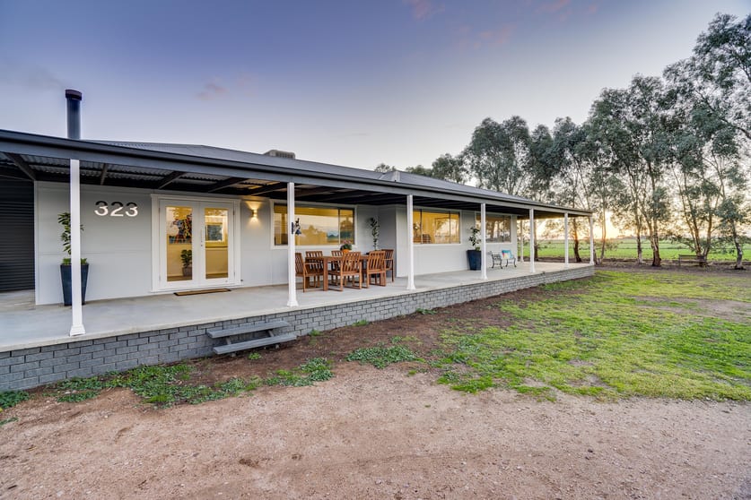 Click to view all images 323 Koonadan Road Leeton NSW 2705 - Image 1
