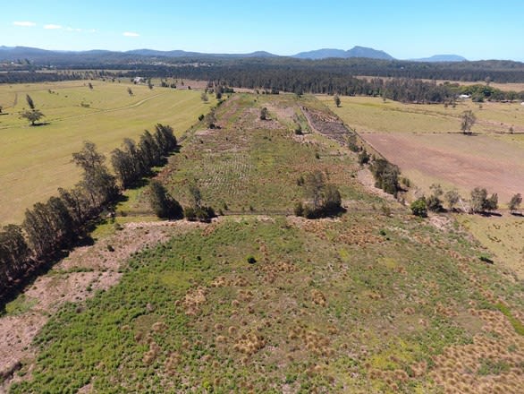 Click to view all images 140 Harrington Road Coopernook NSW 2426 - Image 2