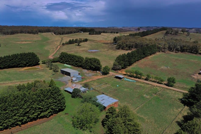 Click to view all images 1214 Binda Road Crookwell NSW 2583 - Image 3