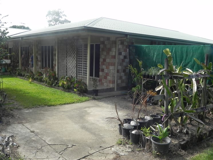 Click to view all images 412 Kamerunga Road Stratford QLD 4870 - Image 2