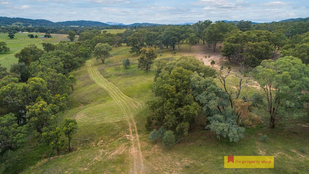 Click to view all images 176 Kaludabah Road Mudgee NSW 2850 - Image 3