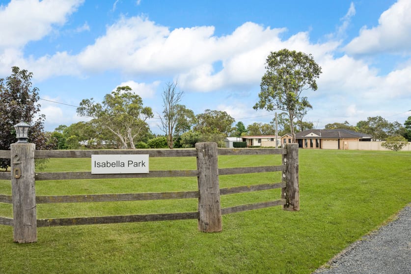 Click to view all images 20 Kirks Road Mangrove Mountain NSW 2250 - Image 1