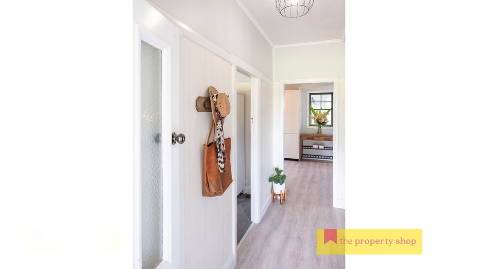 Click to view all images 66 Pipeclay Lane Mudgee NSW 2850 - Image 3
