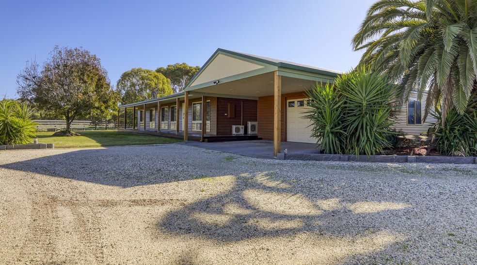 Click to view all images 431 NOOK ROAD Nagambie VIC 3608 - Image 3