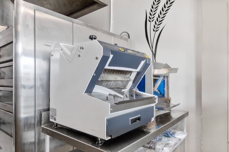 Bakery  business for sale in Canberra Airport - Image 3