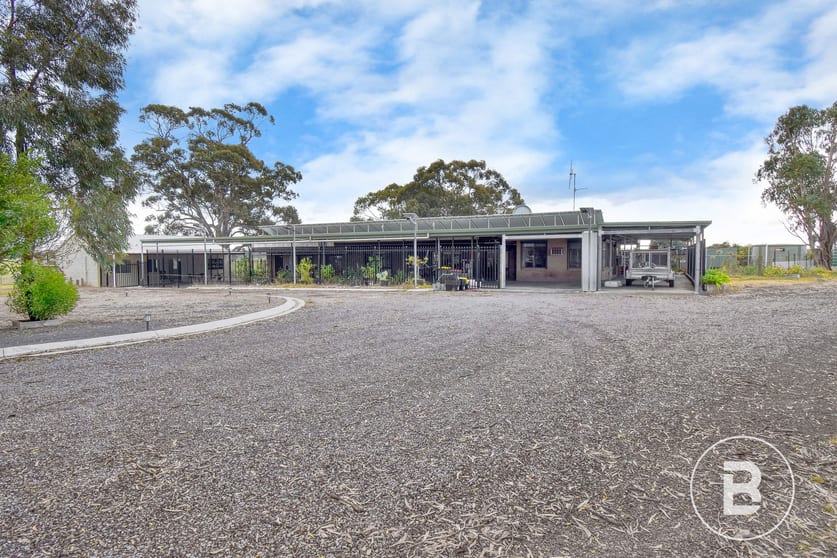Click to view all images 4834 Bendigo - Maryborough Road Maryborough VIC 3465 - Image 1