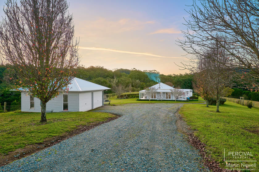 Click to view all images 302 Deep Creek Road Hannam Vale NSW 2443 - Image 2