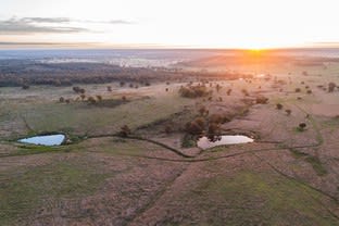 Click to view all images 3111 Tooraweenah Road Tooraweenah NSW 2817 - Image 2