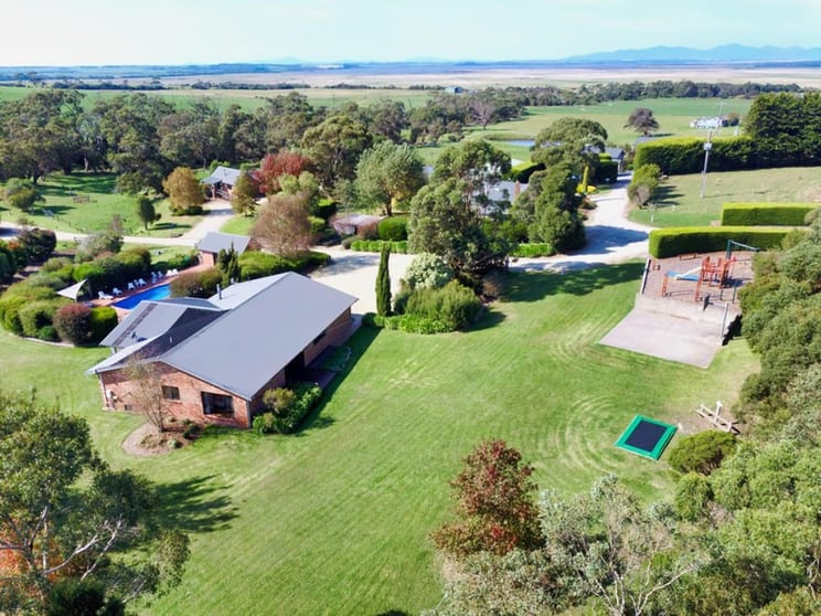 Guest House / B&B  business for sale in VIC - Image 1