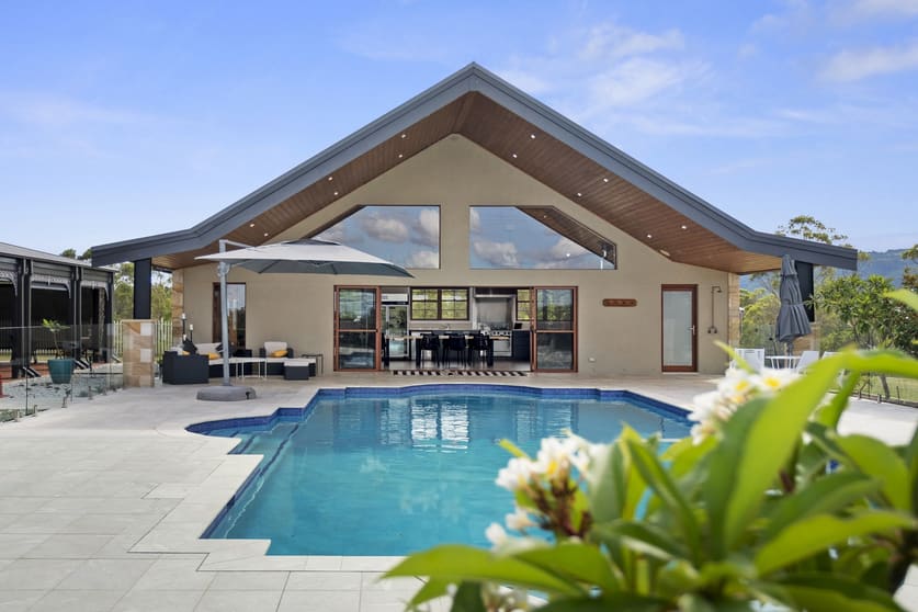 Click to view all images 575 Comleroy Road Kurrajong NSW 2758 - Image 2