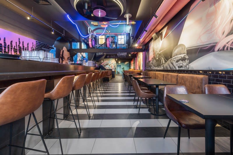 Restaurant  business for sale in Canberra Airport - Image 1