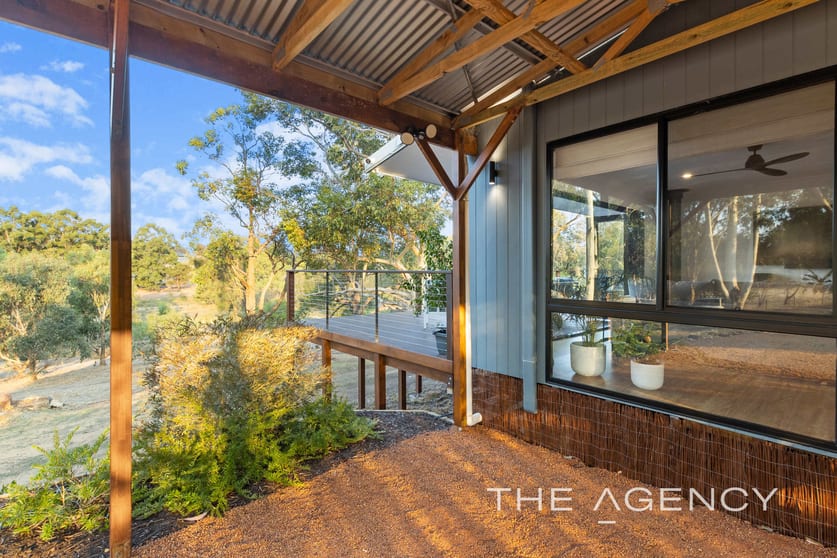 680 Stanwix Place Wooroloo WA 6558 - Image 2