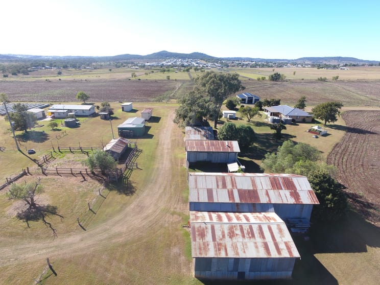 Click to view all images 3 Knight Road Westbrook QLD 4350 - Image 1