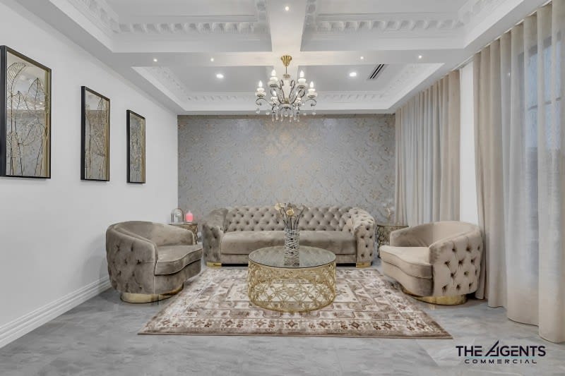 Click to view all images Professional business for sale in Port Melbourne - Image 1