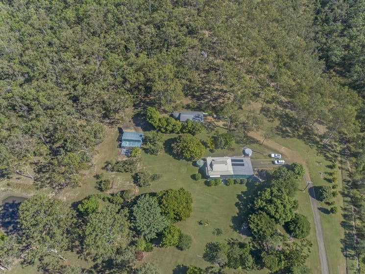 Click to view all images 1462 Tableland Road Horse Camp QLD 4671 - Image 2