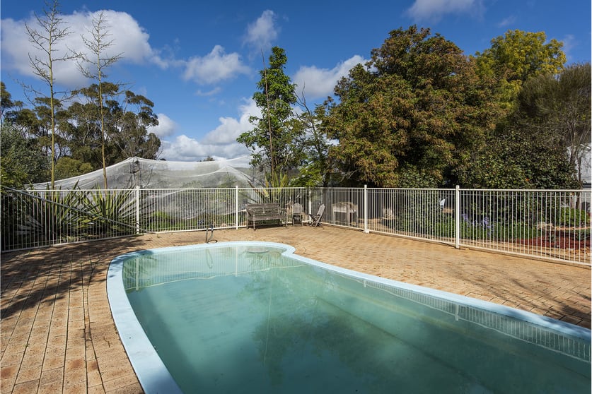 Click to view all images 733 Ovens Road Talbot WA 6302 - Image 3