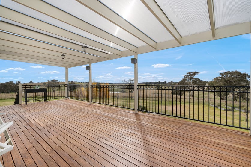 Click to view all images 135 Bundaleer Road Newbridge NSW 2795 - Image 2