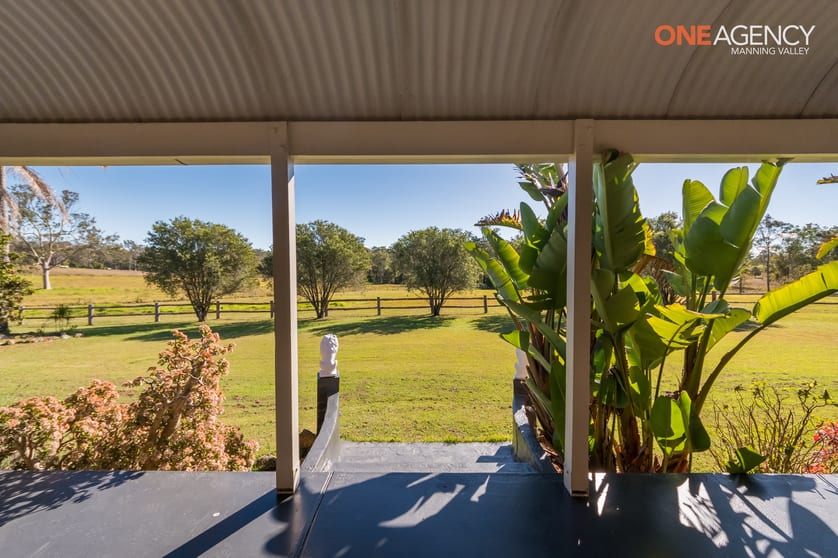 Click to view all images 12 Silky Oak Drive Mondrook NSW 2430 - Image 3