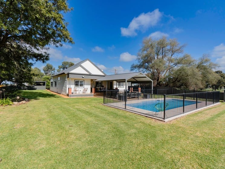 187 Smiths Road Collingullie NSW 2650 - Image 2