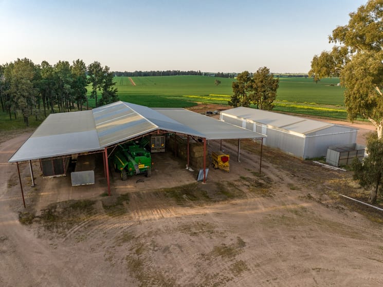 Click to view all images 2214 Coolamon Road Coolamon NSW 2701 - Image 3