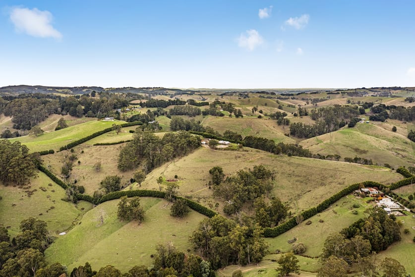 Click to view all images 561 Warragul Leongatha Road Seaview VIC 3821 - Image 1