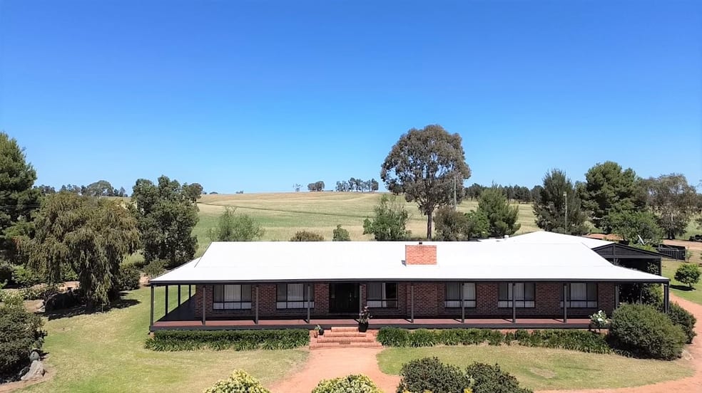 Click to view all images 12 Cockrams Road Paytens Bridge NSW 2871 - Image 1
