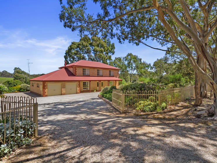 Click to view all images 136 Emu Flat Road Clare SA 5453 - Image 1