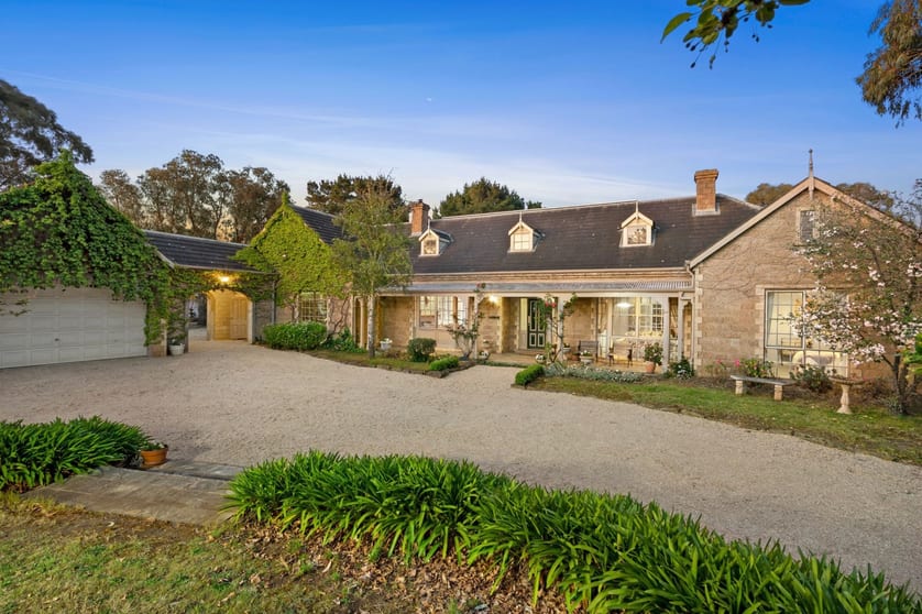 210 Wandana Drive Wandana Heights VIC 3216 - Image 1