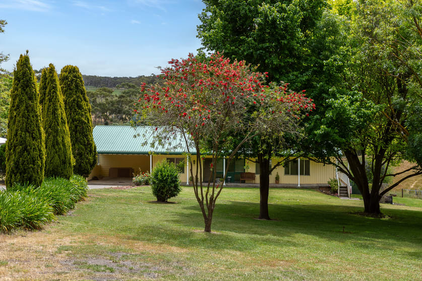 Click to view all images 872 Old Bull Creek Road Paris Creek SA 5201 - Image 3