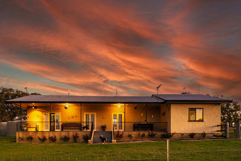 Click to view all images 43 Fraser Lane Glen Aplin QLD 4381 - Image 3