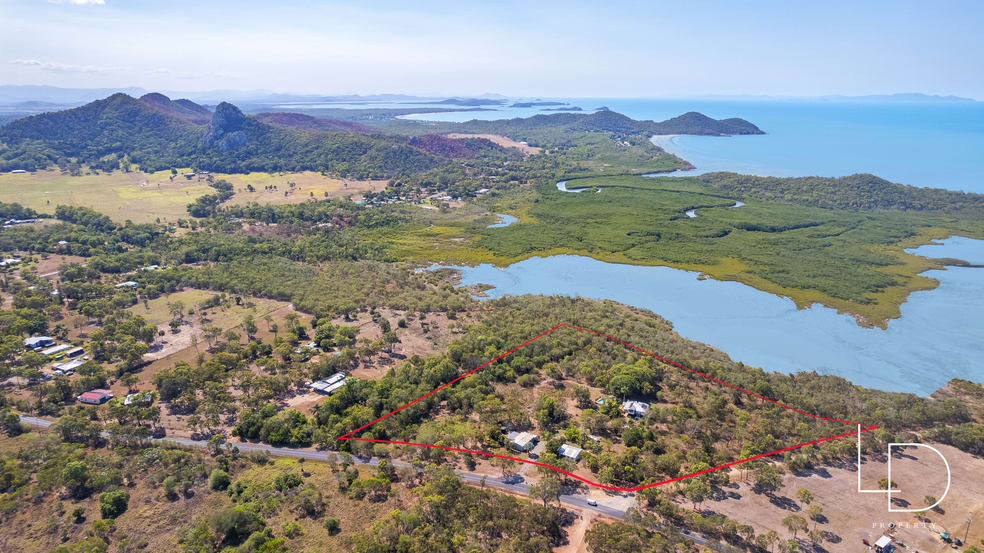 Click to view all images 575 Cape Hillsborough Road Ball Bay QLD 4741 - Image 2