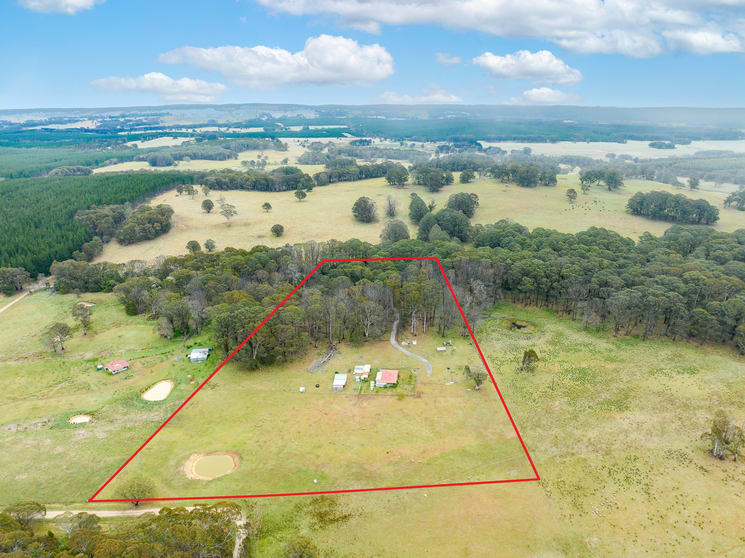 Click to view all images 93 Tuglow Road Oberon NSW 2787 - Image 2