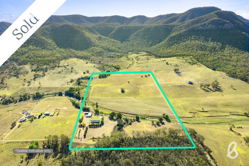 Click to view all images 304 Doyles Creek Road Doyles Creek NSW 2330 - Image 2