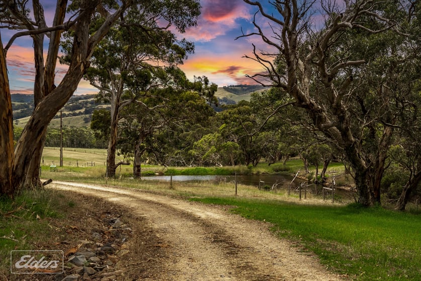 Click to view all images 42 Parsons Road Inman Valley SA 5211 - Image 2