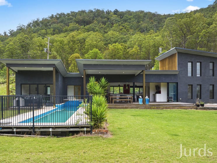 Click to view all images 121 Cedar Creek Road Cedar Creek NSW 2325 - Image 2