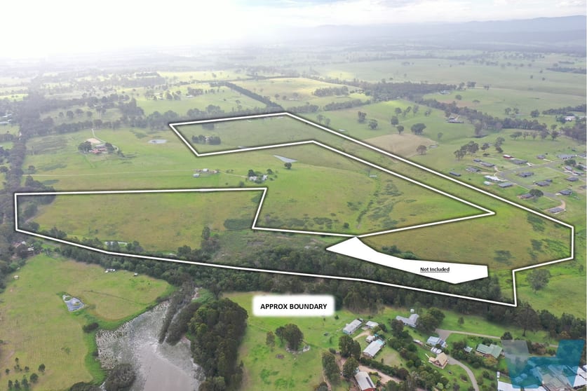 Click to view all images 116 Sanfords Lane Nicholson VIC 3882 - Image 2