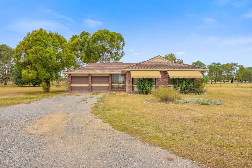 Click to view all images 323 Duri-Wallamore Road Tamworth NSW 2340 - Image 1