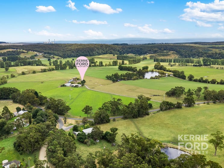 Click to view all images 234 Merrimans Creek Road Gormandale VIC 3873 - Image 2