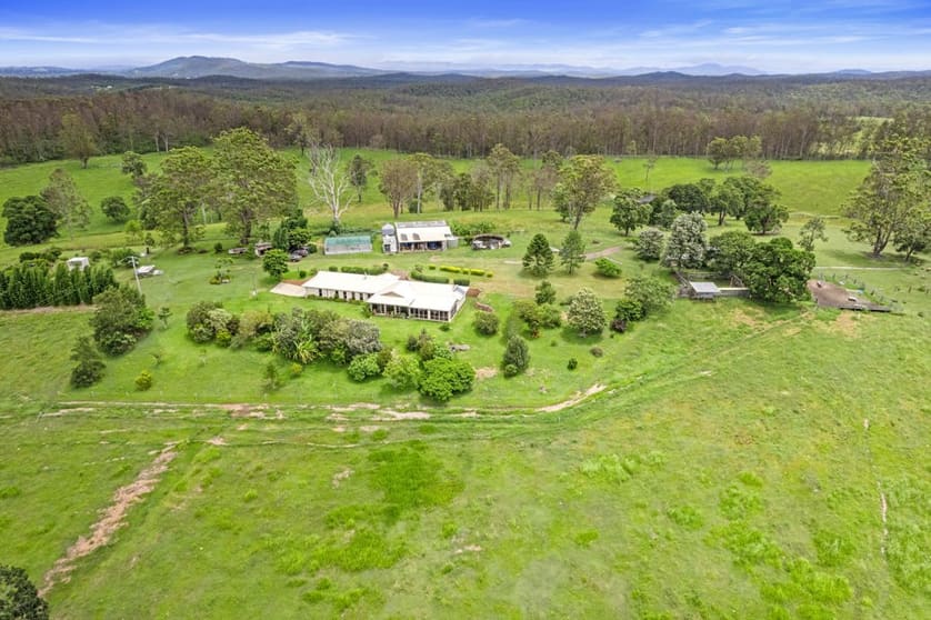 Click to view all images 1148 North Deep Creek Road North Deep Creek QLD 4570 - Image 2