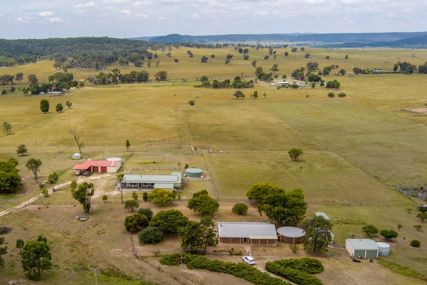 Click to view all images 144 Winchester Crescent Mudgee NSW 2850 - Image 1